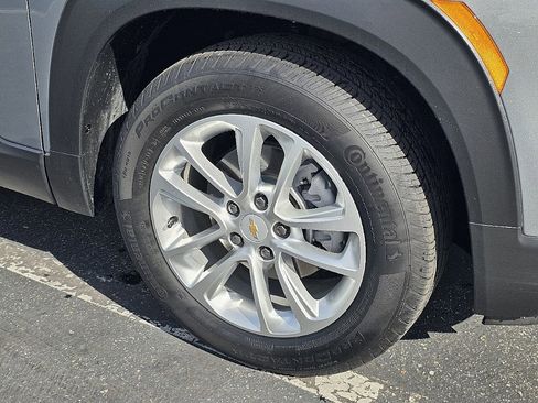 Used 2024 Chevrolet TrailBlazer LS image 8