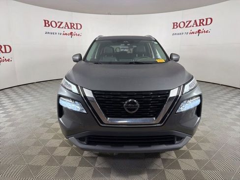 Used 2021 Nissan Rogue SV w/ Premium Package AWD/4WD image 2