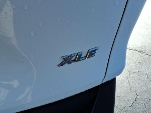 Used 2024 Toyota RAV4 XLE FWD image 10