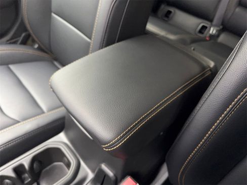 Used 2025 Jeep Gladiator Sport w/ Premium Package image 72