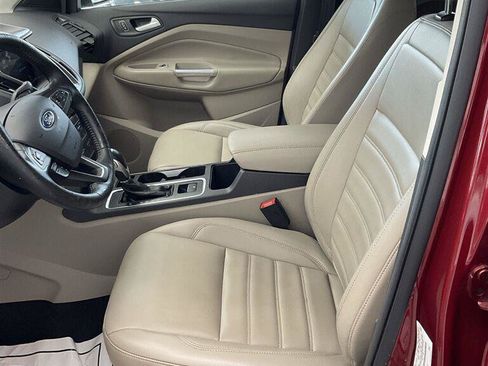 Used 2019 Ford Escape SEL AWD/4WD image 8