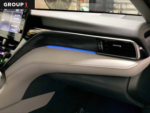 Used 2024 Toyota Camry XLE image 18