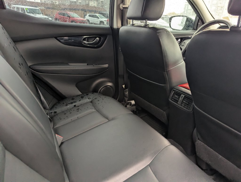 Used 2019 Nissan Rogue Sport SL w/ Premium Package AWD/4WD image 30