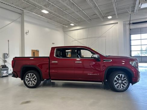 Used 2023 GMC Sierra 1500 Denali w/ Denali Reserve Package AWD/4WD image 5