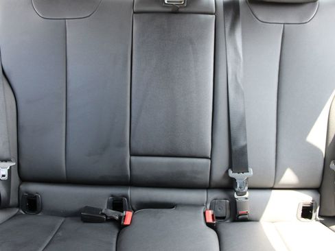 Used 2017 BMW 330i Sedan RWD image 10