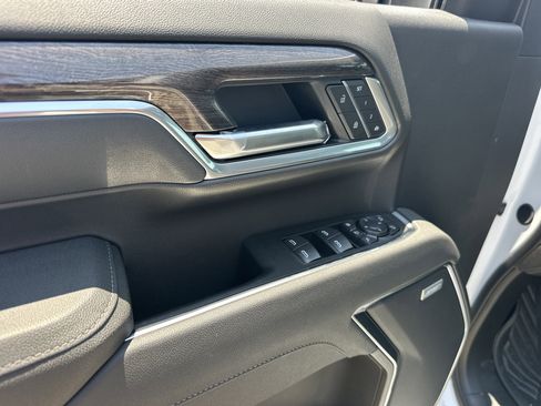 New 2026 Chevrolet Silverado 2500 LTZ w/ LTZ Plus Package AWD/4WD image 17