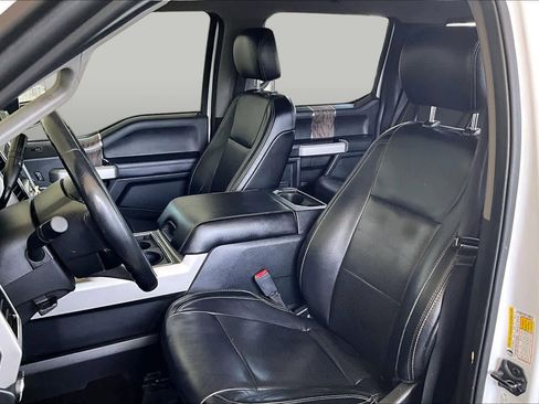 Used 2019 Ford F250 Lariat w/ Lariat Value Package AWD/4WD image 8
