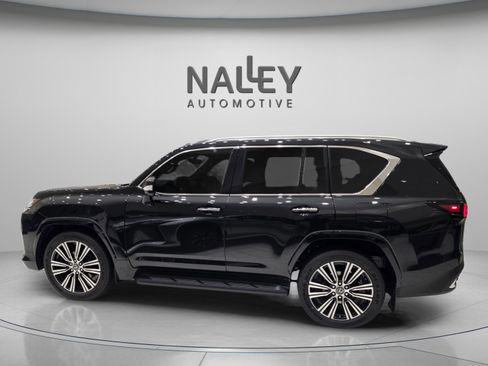 New 2026 Lexus LX 600 4WD w/ Luxury Package image 3