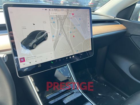 Used 2020 Tesla Model Y Long Range AWD/4WD image 34