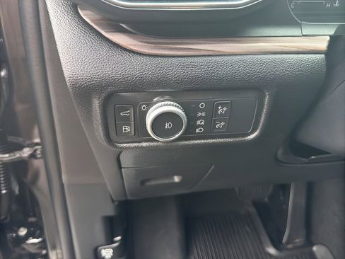 Used 2021 Ford Explorer Limited AWD/4WD image 26