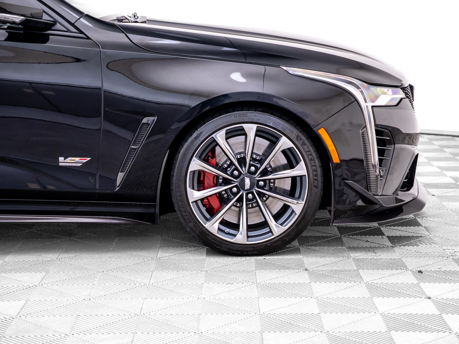 Certified 2024 Cadillac CT4 V Blackwing w/ Carbon Fiber 1 Package RWD image 44