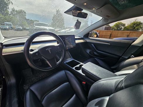 Used 2021 Tesla Model 3 Standard Range Plus RWD image 3