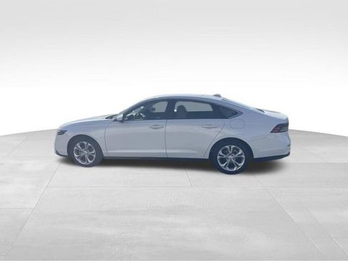 Used 2024 Honda Accord LX image 10