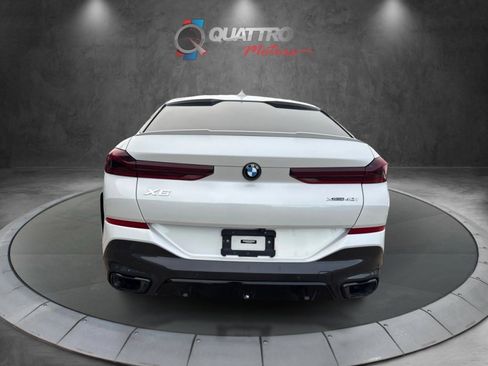 Used 2022 BMW X6 xDrive40i w/ M Sport Package image 4