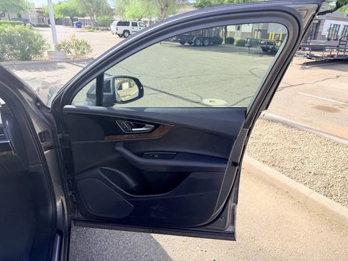 Used 2017 Audi Q7 3.0T Premium Plus image 27