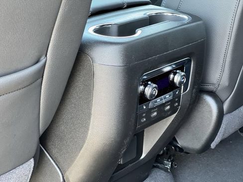 New 2026 GMC Yukon XL Denali w/ Advanced Technology Package RWD image 27