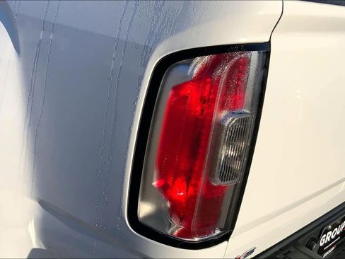 Used 2022 GMC Canyon Elevation w/ Trailering Package image 28