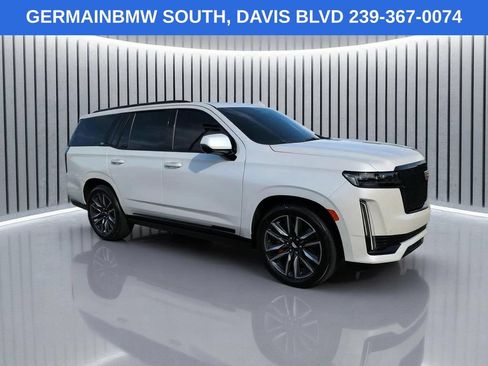 Used 2022 Cadillac Escalade Sport Platinum AWD/4WD image 3