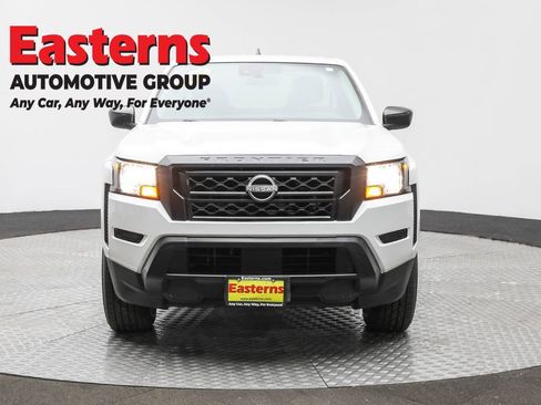 Used 2022 Nissan Frontier S image 2
