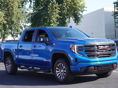 Certified 2023 GMC Sierra 1500 AT4 w/ AT4 Premium Package image 4