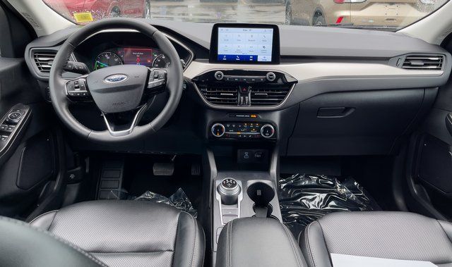 Used 2022 Ford Escape SEL AWD/4WD image 14