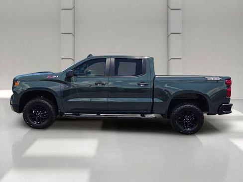 Used 2025 Chevrolet Silverado 1500 Custom Trail Boss AWD/4WD image 2