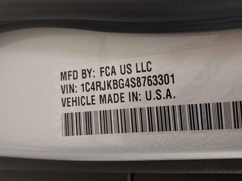 New 2025 Jeep Grand Cherokee L Limited image 34