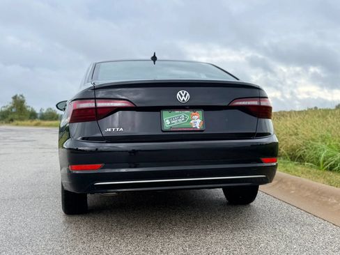 Used 2020 Volkswagen Jetta SE FWD image 18