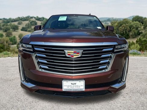 Certified 2023 Cadillac Escalade ESV Premium Luxury Platinum w/ Heavy-Duty Trailer Package AWD/4WD image 2