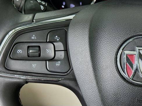 Used 2023 Buick Envision Avenir FWD image 13