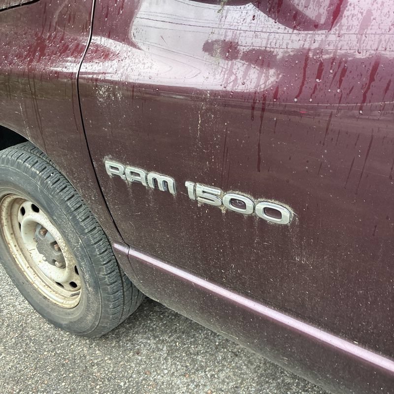 Used 2004 Dodge Ram 1500 Truck ST RWD image 10