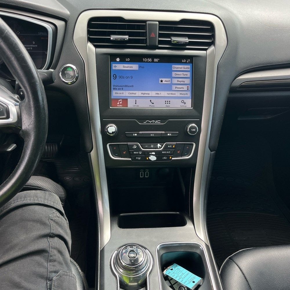 Used 2019 Ford Fusion SEL FWD image 8