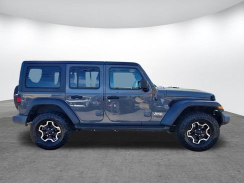 Used 2020 Jeep Wrangler Unlimited Sport AWD/4WD image 3