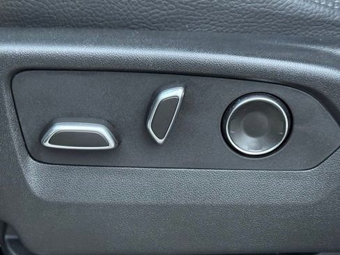 Used 2024 GMC Yukon XL Denali w/ Max Trailering Package image 22