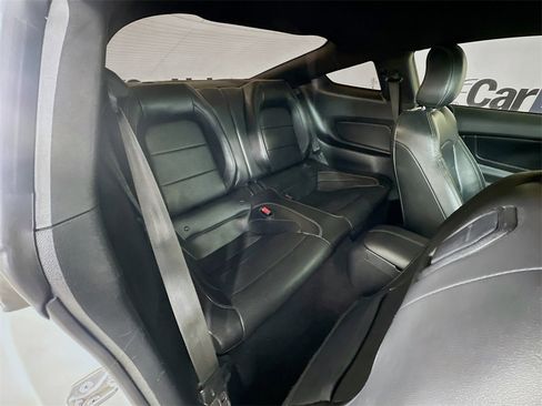 Used 2019 Ford Mustang GT Premium w/ Equipment Group 401A image 30