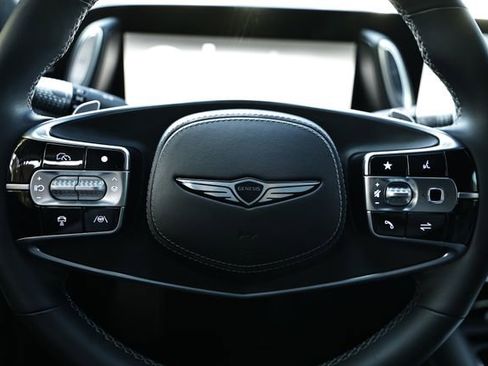 Used 2023 Genesis G90 3.5T AWD/4WD image 35
