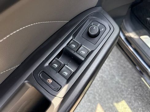 Used 2023 Volkswagen Atlas SE w/ Panoramic Sunroof Package AWD/4WD image 24