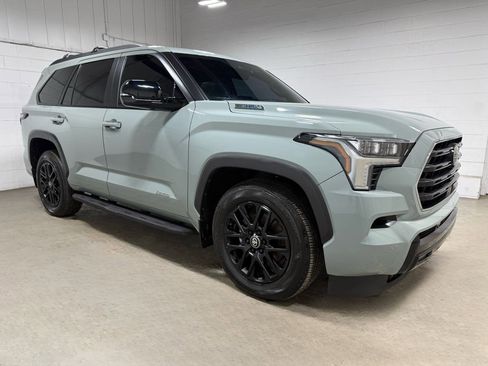 Used 2025 Toyota Sequoia Limited w/ Tow Technology Package image 3