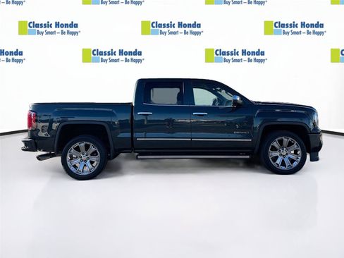 Used 2018 GMC Sierra 1500 Denali w/ Denali Ultimate Package image 9