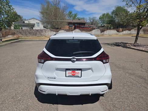 Used 2024 Nissan Kicks S image 6