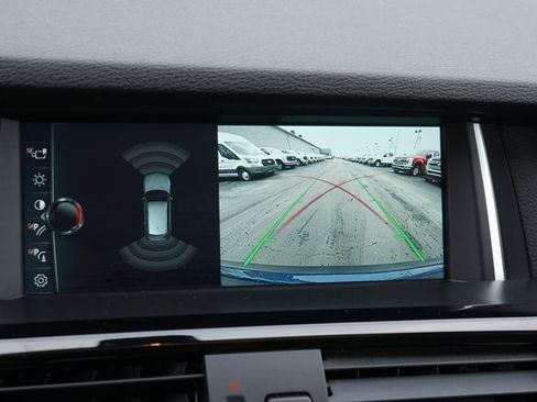 Used 2017 BMW X3 xDrive28i image 5