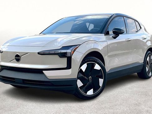 New 2026 Volvo EX30 Plus w/ Climate Package RWD image 2