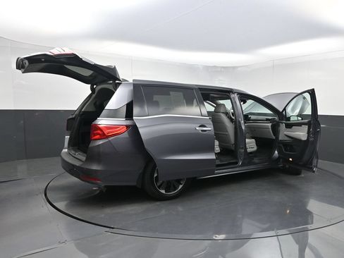 Used 2022 Honda Odyssey Elite image 44