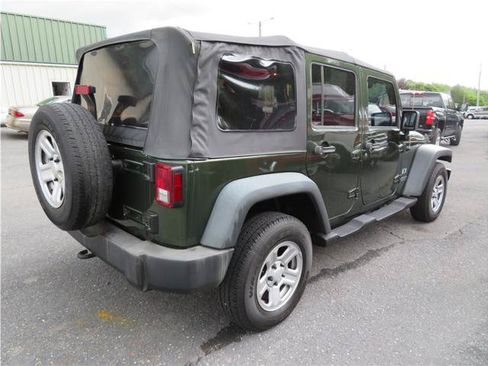 Used 2008 Jeep Wrangler Unlimited X RWD image 2