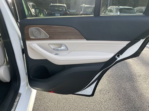 New 2026 Mercedes-Benz GLE 350 4MATIC image 38