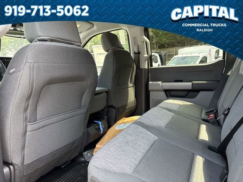 New 2025 Ford F450 XLT w/ XLT Value Package image 17