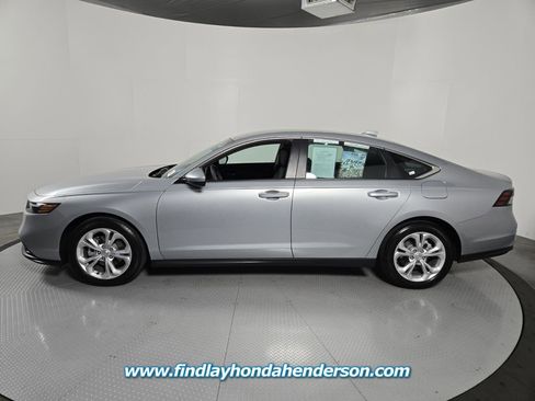 Certified 2025 Honda Accord LX image 3
