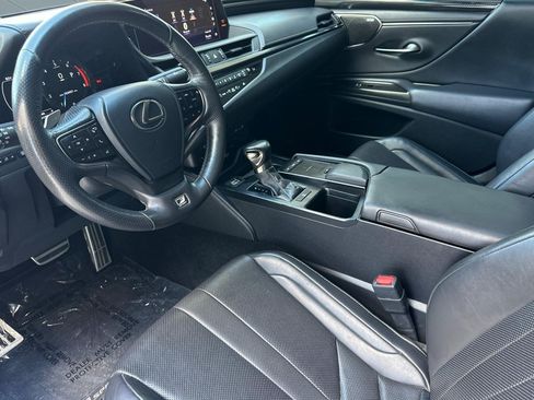 Used 2019 Lexus ES 350 F Sport w/ Accessory Package FWD image 4