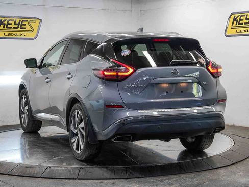 Used 2022 Nissan Murano SL FWD image 2