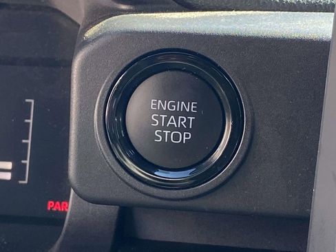 Used 2025 Toyota Tacoma SR5 image 25